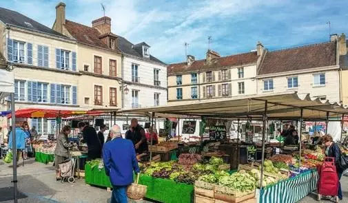 Le marché de Mortagne au Perche